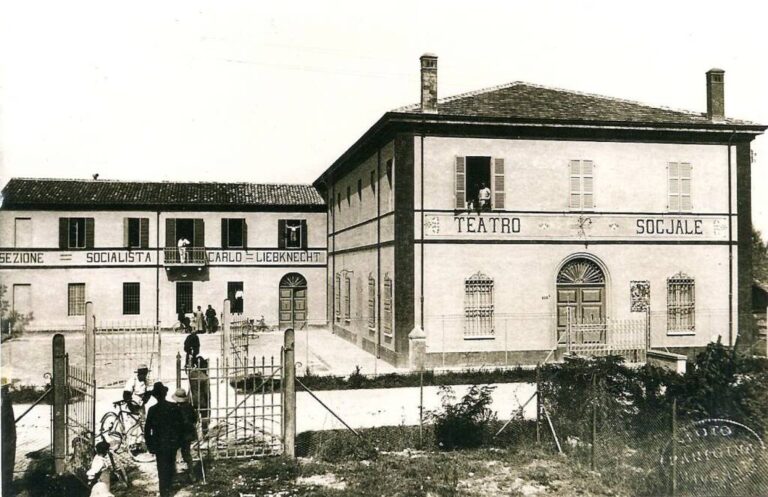 Facciata storica del Teatro Socjale di Piangipane